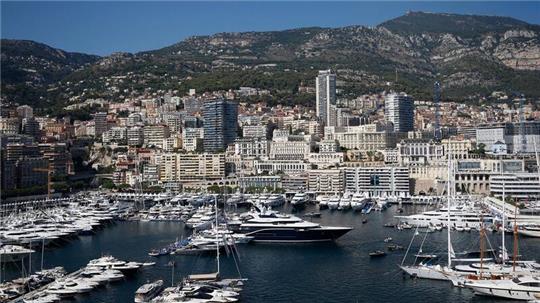 Der Yachthafen in Monaco.