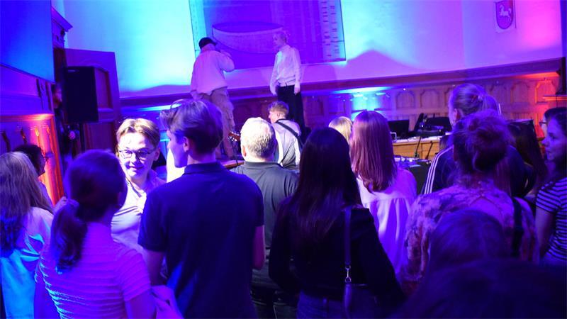 Stades Festivalmacher sorgt für Musik in der Stadt Der Zauber einzigartiger Live-Momente wie hier beim Hanse Song Festival mit Yola im Saal des Landgerichtssaal ist ungebrochen.