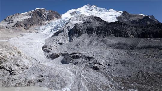 Der Zongo-Gletscher in der Region Huayna Potosi in Bolivien