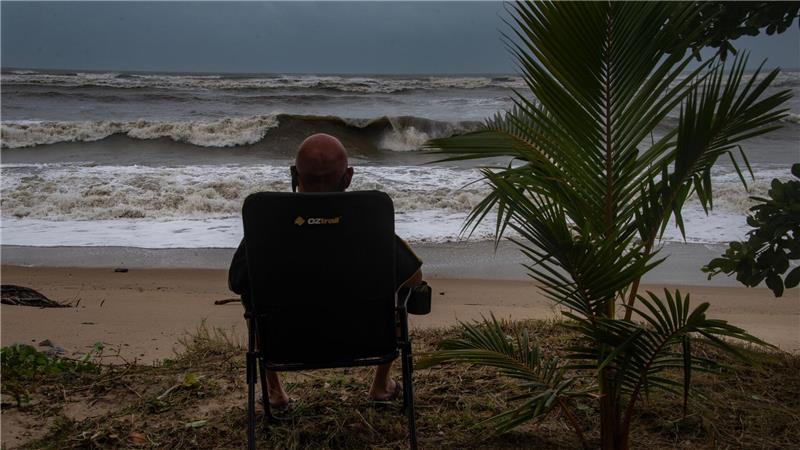 Zyklon „Narelle“ wütet im Nordosten von Australien Der Zyklon soll am Wochenende ins angrenzende Northern Territory weiterziehen.