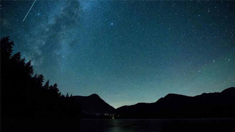 Der aktivste Meteorstrom des Jahres macht sich in der zweiten Augustwoche bemerkbar: die Perseïden. (Archivbild)