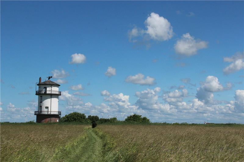 Der alte Baljer Leuchtturm darf nur eingeschränkt der Öffentlichkeit zugänglich gemacht werden. Weitere Ausnahmen lässt auch die überarbeitete Naturschutzverordnung des Landkreises nicht zu.