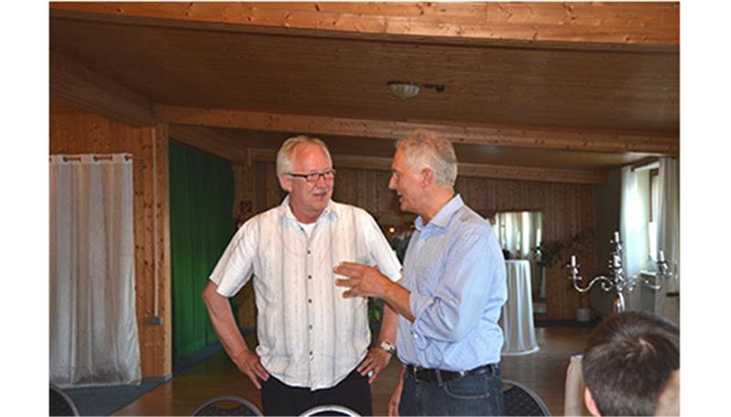 Der alte (rechts) und neue 1. Vorsitzende der HSG.