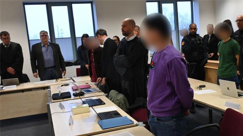 Der angegriffene Musiklehrer soll eine Beziehung zur Mutter der Tatverdächtigen gehabt haben.