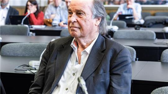 Der angeklagte Mediziner muss mit einer Haftstrafe auf Bewährung rechnen.