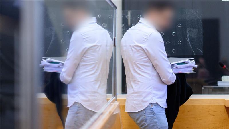 Der angeklagte Staatsanwalt bestreitet, Geschäfte mit der Kokain-Mafia gemacht zu haben. (Archivbild)