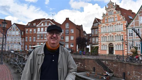 Der bekannte Familienexperte Jan-Uwe Rogge ist ein Stader Jung und immer wieder gern auf Besuch in der Stadt.