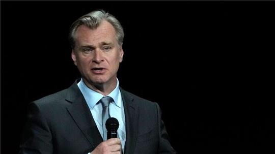 Der britische Regisseur Christopher Nolan wurde beim Training kalt erwischt.