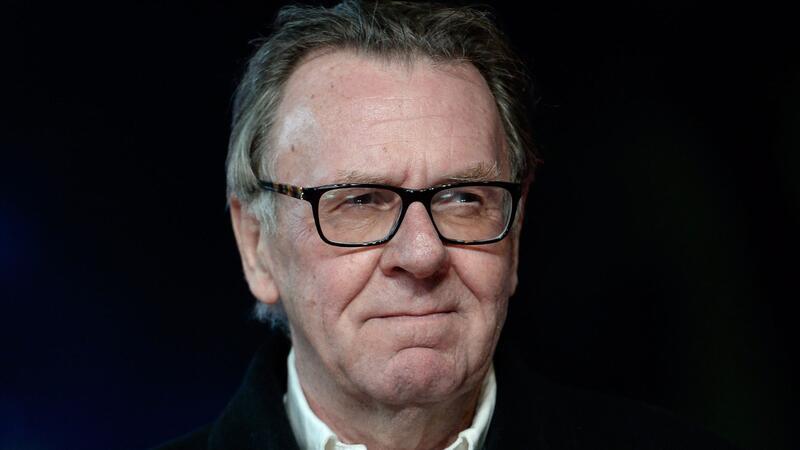 Britischer Schauspieler Tom Wilkinson gestorben Der britische Schauspieler Tom Wilkinson ist im Alter von 75 Jahren gestorben.