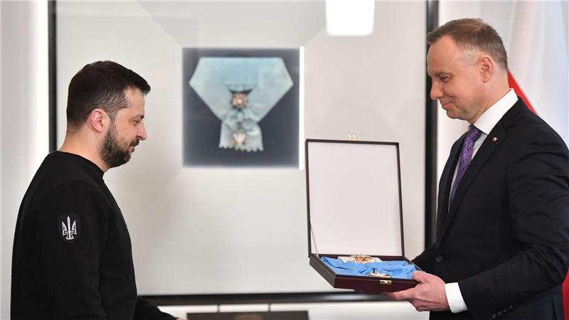 Der damalige Präsident Andrzej Duda hatten Selenskyj den Orden vor drei Jahren überreicht. (Archivbild)