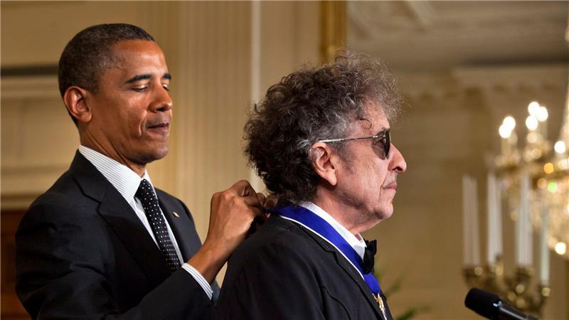 Bob Dylan - Der geniale Sonderling Der damalige US-Präsident Barack Obama zeichnete Dylan 2012 persönlich mit der Freiheitsmedaille aus. (Archivbild)