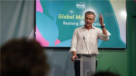 Der demokratische Politiker Gavin Newsom will Hoffnung auf der Weltklimakonferenz verbreiten.