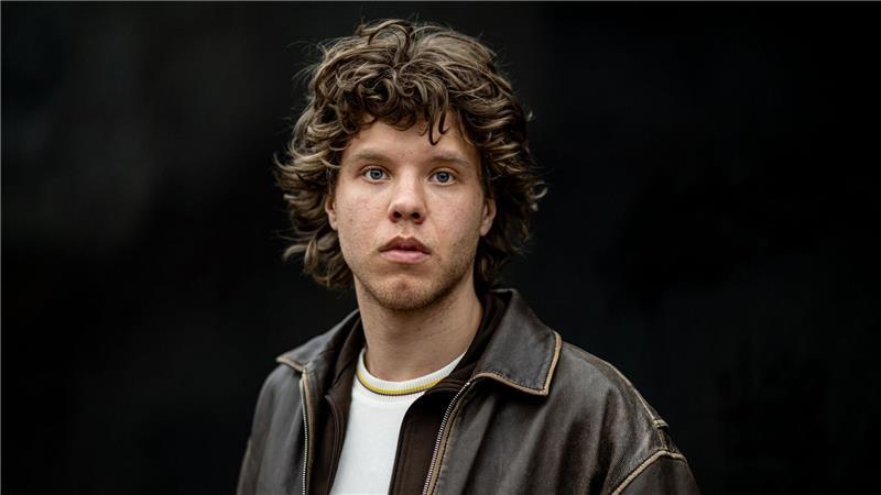 Der deutsche Indie-Musiker Zartmann besiegt sogar Weltstar Elton John in den Album-Charts. (Archivbild)