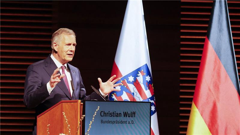 Buchenwald-Gedenken mit Kontroverse und Eklat Der ehemalige Bundespräsident Christian Wulff fand bei seiner Rede deutliche Worte zur AfD und zur Verantwortung, die Deutschland seiner NS-Geschichte wegen trägt.