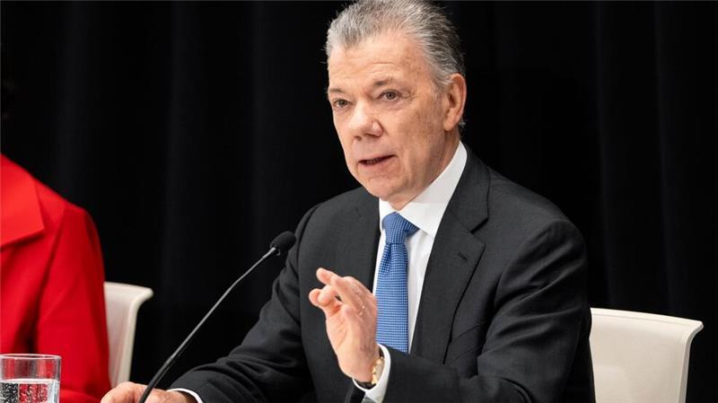 Weltuntergang in 89 Sekunden: Forscher warnen vor Desaster Der ehemalige kolumbianische Präsident und Friedensnobelpreisträger Juan Manuel Santos warnte vor verschiedenen existenziellen Bedrohungen.