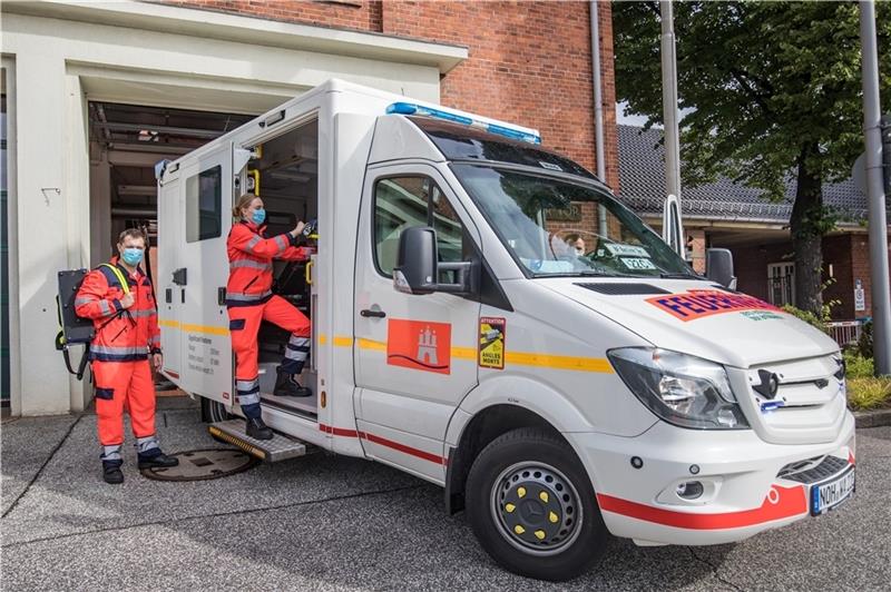 Der erste E-Krankenwagen der Hamburger Feuerwehr. Foto: Blaulicht-News.de