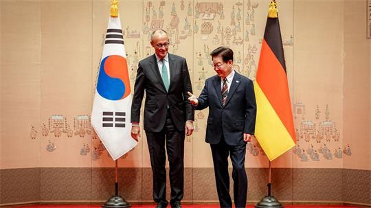 Der erste Termin des Kanzlers in Seoul ist beim Präsidenten.