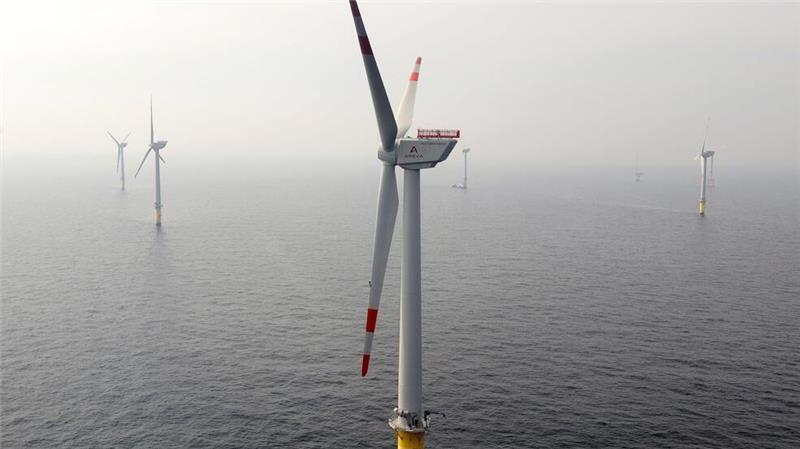 Der erste deutsche Hochsee-Windpark „Alpha Ventus“ ging als Testfeld 2010 an den Start. 
