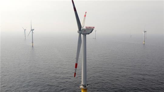 Der erste deutsche Hochsee-Windpark „Alpha Ventus“ ging als Testfeld 2010 an den Start. 