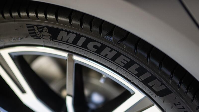 Gewerkschaft legt Konzept für Erhalt von Michelin-Werken vor Der französische Reifenhersteller Michelin reagiert mit einem weitreichenden Stellenabbau auf steigende Produktionskosten und Konkurrenz aus Niedriglohnländern.