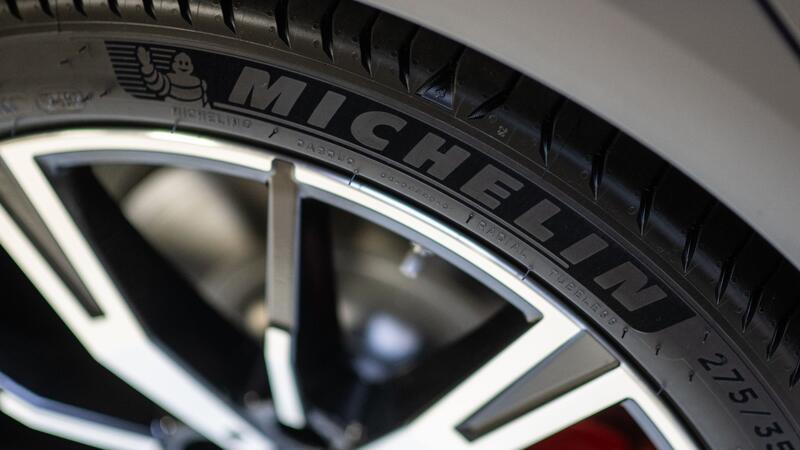 Der französische Reifenhersteller Michelin will über 1500 Stellen abbauen.