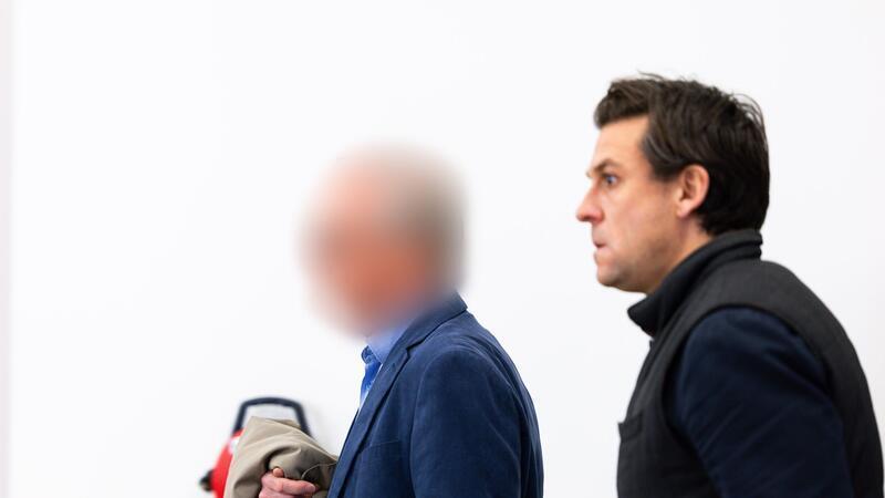 Der frühere Bundestagsabgeordnete Ebbing (links) war im März in Braunschweig verurteilt worden. (Archivbild)