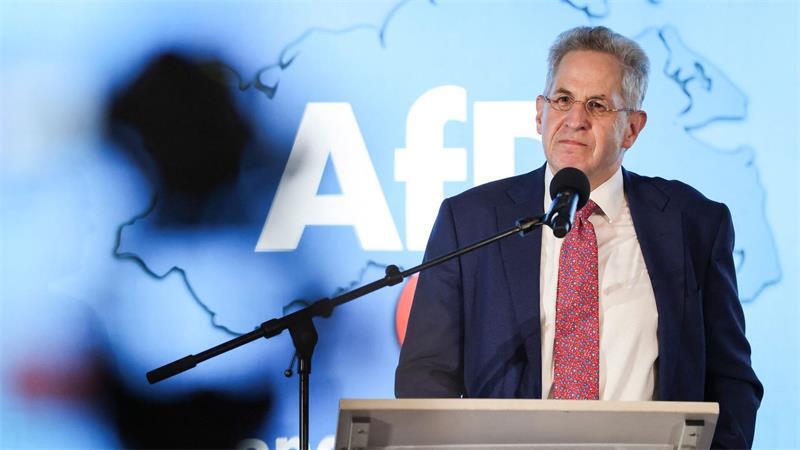 Warum Kerkeling und Maaßen über ein AfD-Verbot sprechen Der frühere Präsident des Bundesamtes für Verfassungsschutz, Hans-Georg Maaßen, hat als Redner bei etlichen AfD-Veranstaltungen gesprochen. (Archivbild)