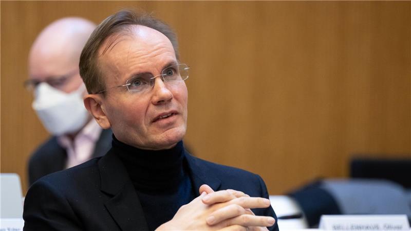 Wirecard: Braun will neuen Unschuldsbeweis erbringen Der frühere Wirecard-Chef Markus Braun pocht nach fast fünf Jahren in Untersuchungshaft nach wie vor auf seine Unschuld. (Archivbild)