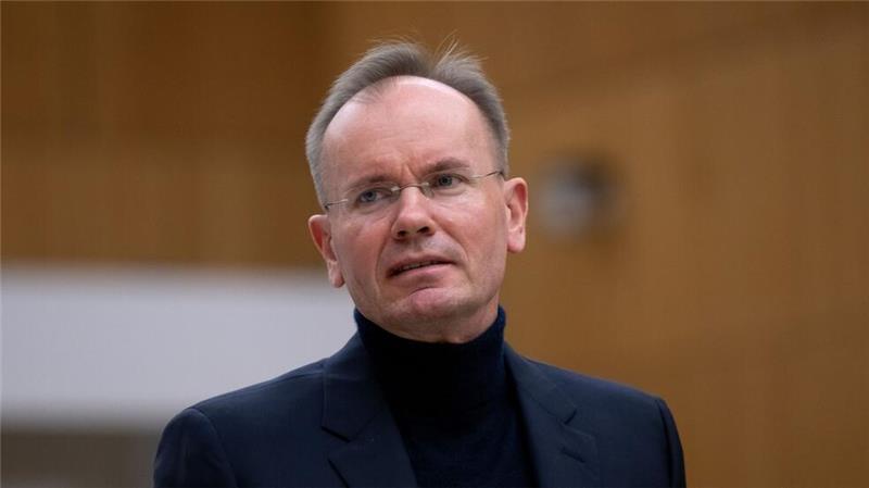 Der frühere Wirecard-Vorstandschef Markus Braun im Gerichtssaal. Die Staatsanwaltschaft hat einer Abkürzung des Verfahrens zugestimmt. (Foto: Archiv)