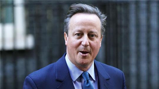 Der frühere britische Regierungschef Cameron ist zum neuen Außenminister seines Landes ernannt worden.