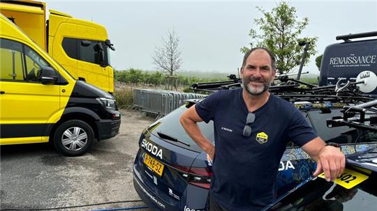 Der gebürtige Cottbuser Achim Schmiedel ist der Physiotherapeut von Rad-Star Jonas Vingegaard.