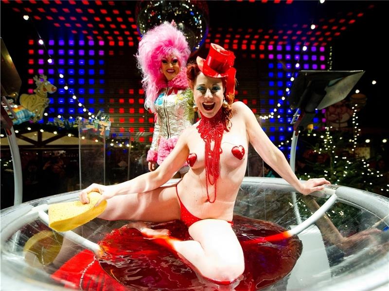 Der „geilste“ Weihnachtsmarkt auf der Reeperbahn, Santa Pauli , feiert seinen zehnten Geburtstag. Foto Heimken/dpa