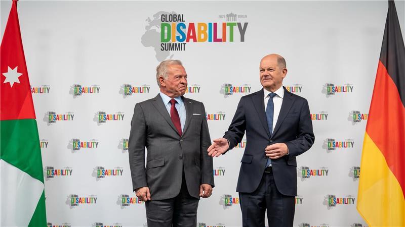 Scholz und König Abdullah II.: Rechte Behinderter schützen Der geschäftsführende Bundeskanzler Olaf Scholz (SPD) und der jordanischen König Abdullah II. forderten international verstärkte Anstrengungen für Inklusion und Teilhabe.