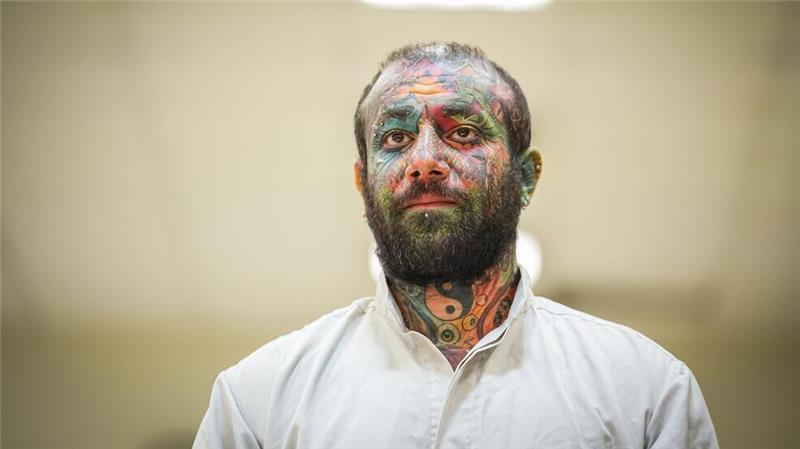 Der iranische Rapper Amir Tataloo wurde wegen Verbreitung „von Unzucht“ zu zehn Jahren Haft verurteilt. (Archivbild)