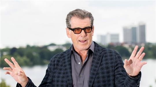 Der irische Schauspieler Pierce Brosnan muss sich im Februar vor einem US-Gericht verantworten. Es geht um seinen Besuch im Yellowstone-Nationalpark.