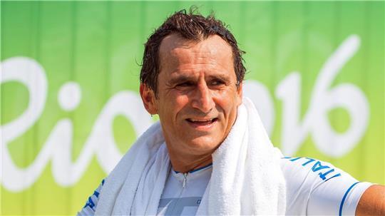Der italienische Ex-Rennfahrer Alessandro Zanardi ist im Alter von 59 Jahren gestorben. (Archivbild)