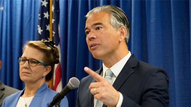 Der kalifornische Generalstaatsanwalt Rob Bonta will rigoros gegen Preiswucher, Betrügereien und Plündereien rund um die Feuerkatastrophe von Los Angeles vorgehen. (Archivbild)