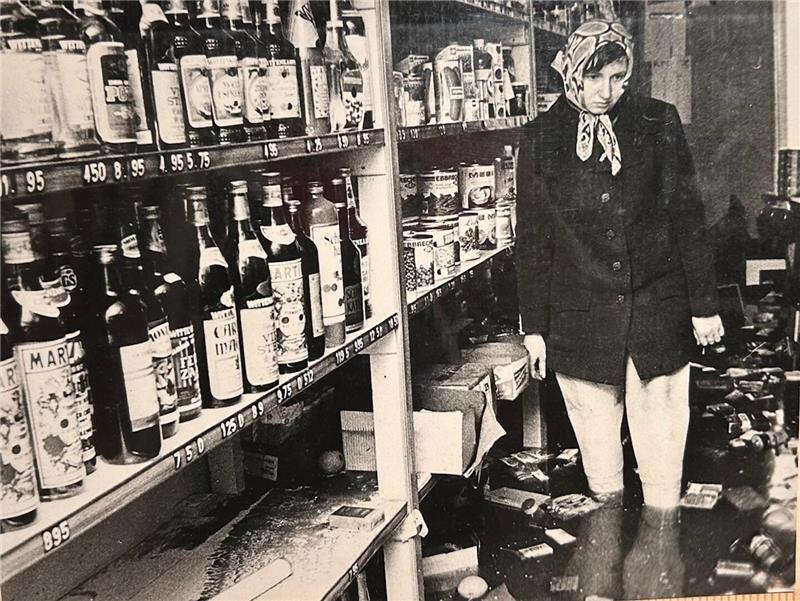 Der kleine Laden von Bartels in Hüll war überschwemmt.