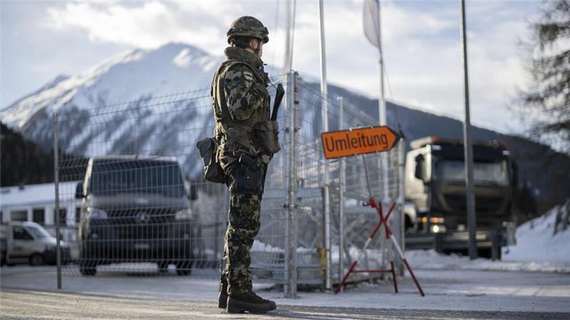 Ein Treffen der Weltelite - und der große Abwesende Der kleine Wintersportort Davos bereitet sich auf Dutzende Staats- und Regierungschefs vor. (Archivbild)