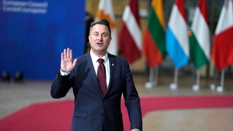 EU sichert Ukraine vor zweitem Kriegswinter neue Hilfen zu Der luxemburgische Premierminister Xavier Bettel wirft Orban Erpressungsversuche gegen die EU vor.