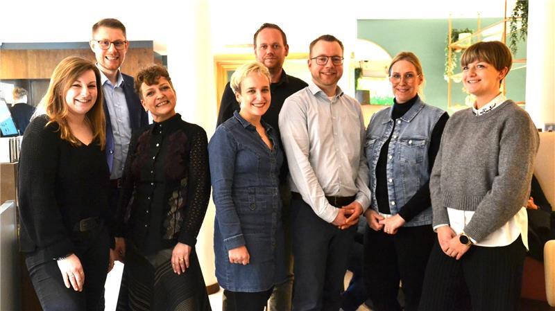 Stärkung des Harsefelder Handels: Frischer Wind mit neuem Vorstand Der neu gewählte Vorstand (von links): Carina Schrödter, Malte Wieduwilt, Denise Heller, Lea Stölpe, Nico Tietjen, Matthias von Hein, Vivian Santjer und Kathrin Lilgert.