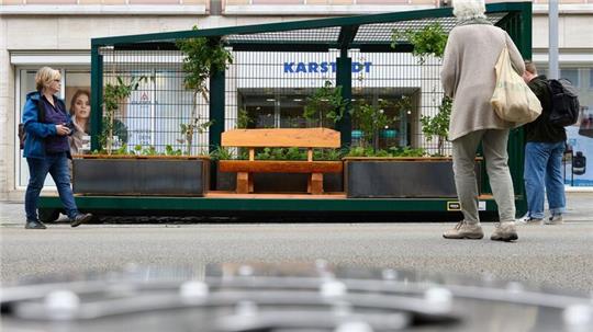 Der neue Klimacontainer in Göttingen soll unter anderem Schatten spenden und für Kühlung sorgen.