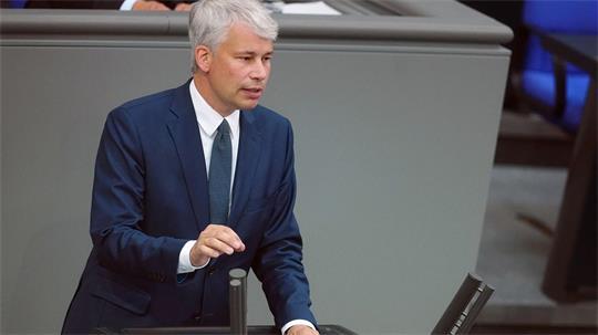 Der neue Minister Bilger äußert sich auch zur Bahn.