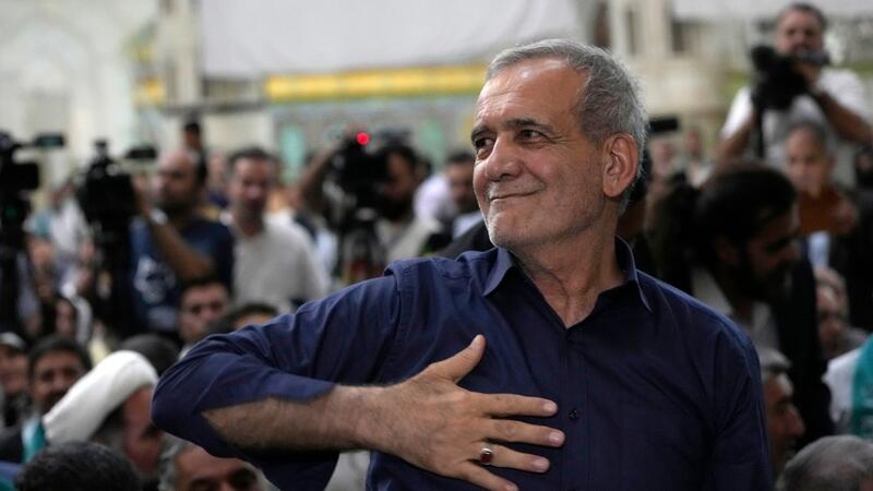 Irans neuer Präsident: Verteidigungsdoktrin ohne Atomwaffen Der neugewählte iranische Präsident Massud Peseschkian versichert, dass die Verteidigungsdoktrin des Irans keine Atomwaffen vorsieht.. (Archivbild)
