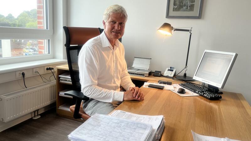 Der niedergelassene Kardiologe und Sportmediziner Dr. Stephan Brune ist Bezirksausschuss-Vorsitzender der Bezirksstelle Stade der Kassenärztlichen Vereinigung Niedersachsen (KVN).