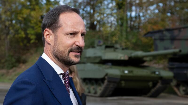 Von der Isar an die Elbe: Kronprinz Haakon in Deutschland Der norwegische Kronprinz ist zu einem viertägigen Besuch nach Deutschland gekommen.