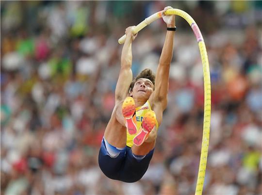 Der nur «Mondo» genannte Armand Duplantis aus Schweden überquerte beim Diamond-League-Finale in Eugene 6,23 Meter.
