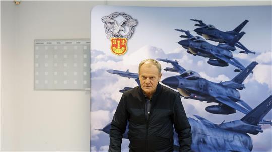 Der polnische Ministerpräsident Donald Tusk schickte erneut Kampfjets in die Luft. (Archivbild)