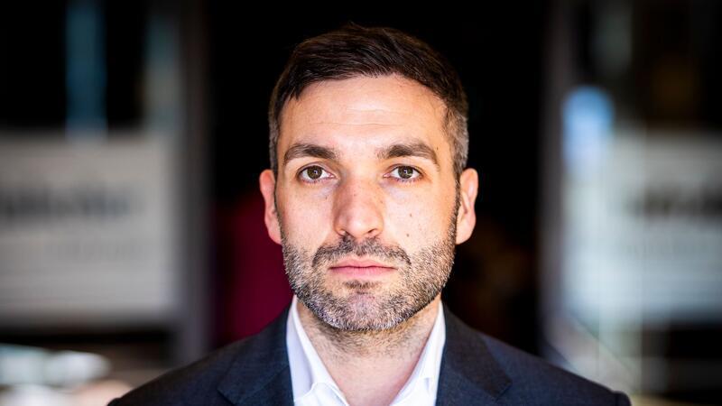 Schärfere Regeln für Messer? FDP spricht von Symbolpolitik Der stellvertretende FDP-Fraktionsvorsitzende, Konstantin Kuhle, hält nichts von einer erneuten Reform des Waffenrechts. (Archivbild)