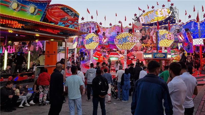 Überraschende Erkenntnisse: Deswegen gehen Menschen in Stades City Der traditionelle Herbstjahrmarkt lockt viele Besucher in die Stader Innenstadt.